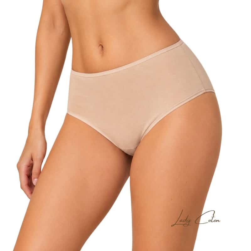 femme en culotte coton bio sable marqueZD